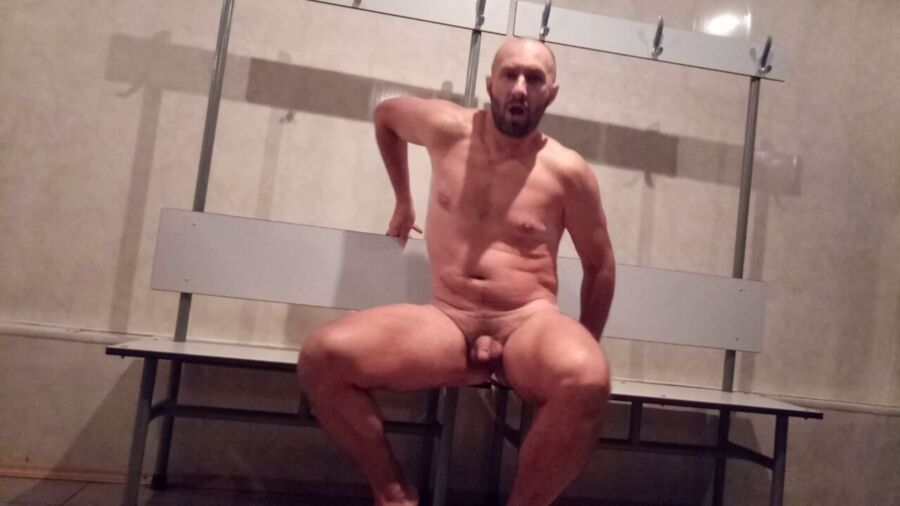 Free porn pics of Russian gay slut in the locker room of the gym 8 of 17 pics