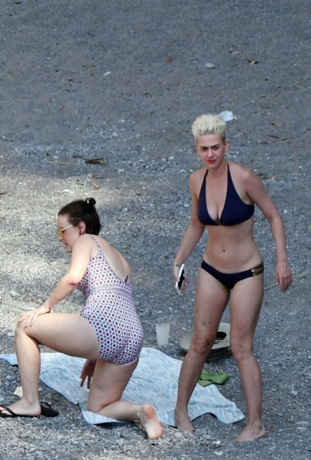 Free porn pics of Katy Perry Bikini 2 of 25 pics