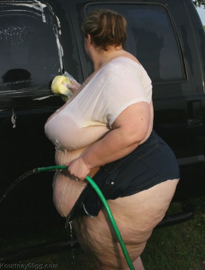 Free porn pics of SSBBW Carwash 4 of 109 pics