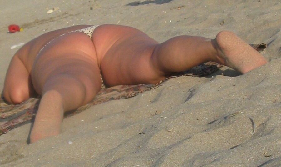 Free porn pics of Fat Ass Mom on a beach 19 of 25 pics