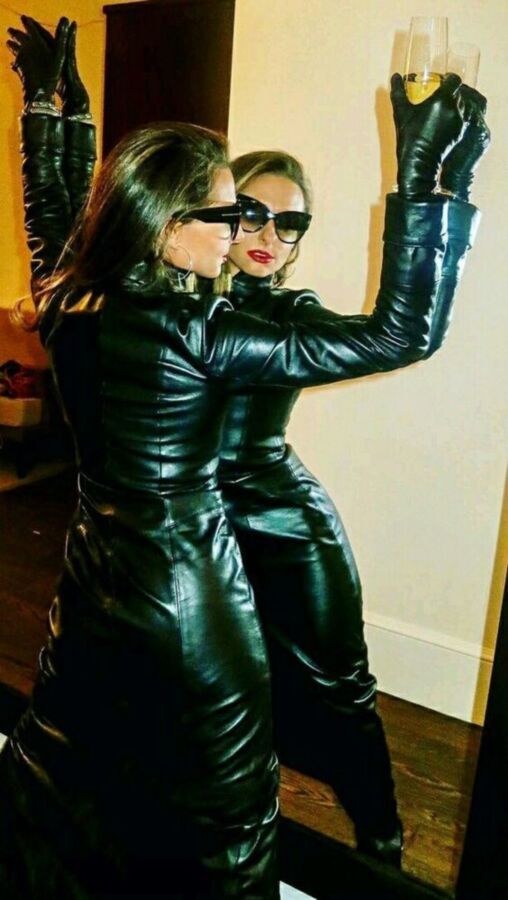 Free porn pics of english domina colleagues in their professional leather outfit 2 of 64 pics