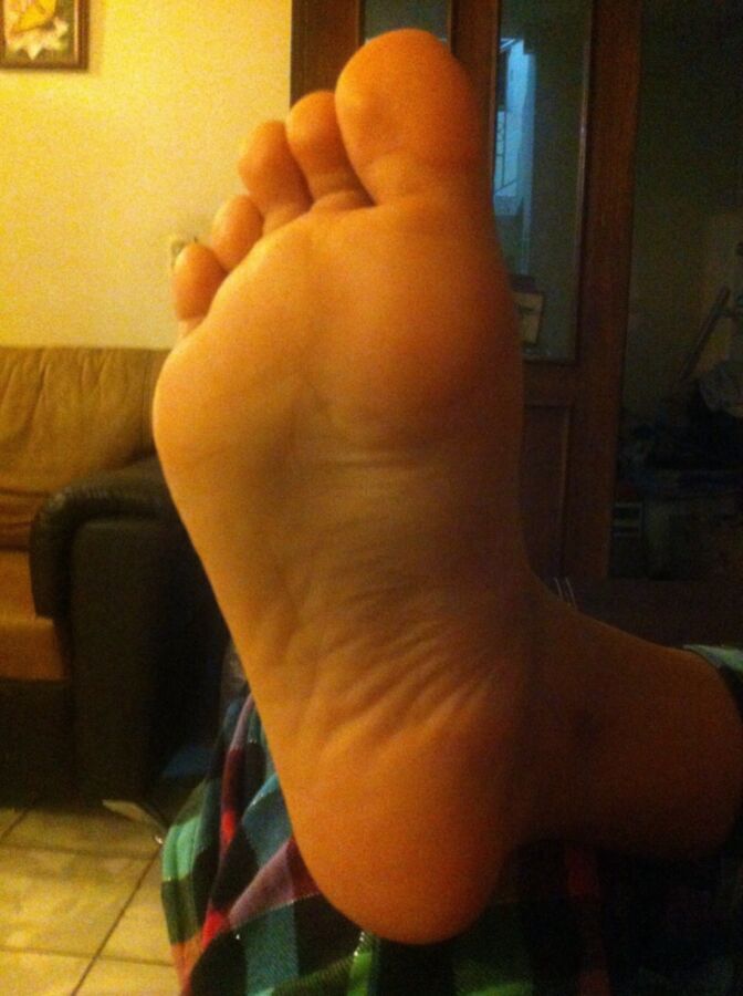 Free porn pics of Ebony feet soles 5 of 16 pics