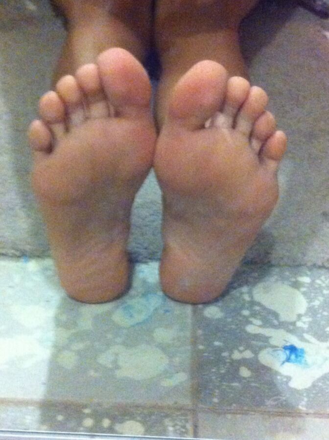 Free porn pics of Ebony feet soles 4 of 16 pics