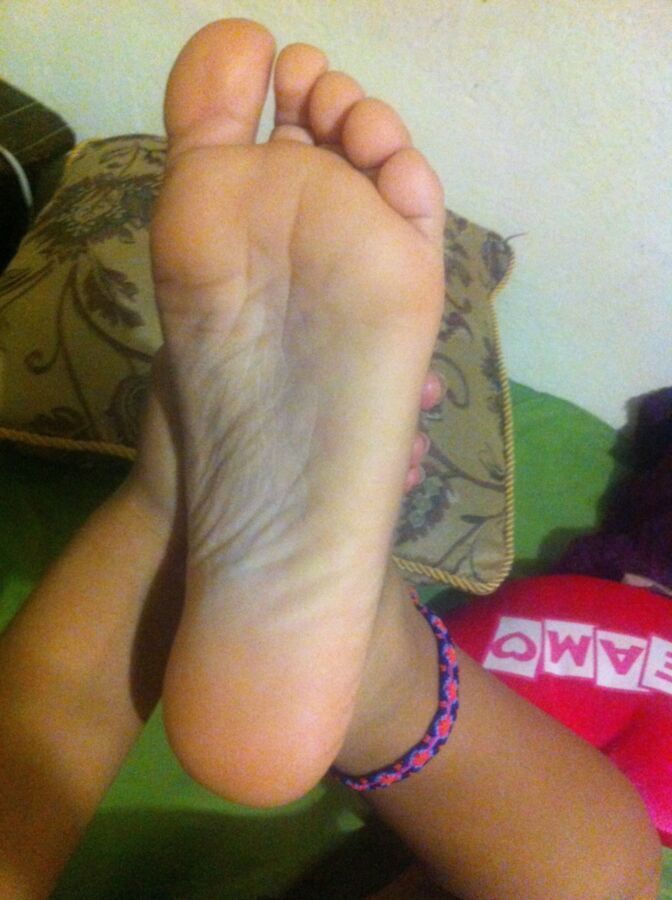 Free porn pics of Ebony feet soles 9 of 16 pics