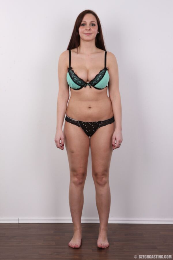 Casting skinny curvy lingerie