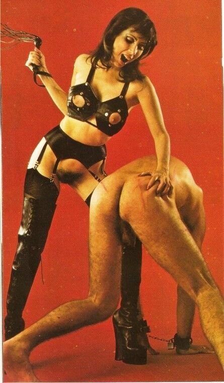 Free porn pics of Classic Vintage Femdom Bondage Fetish  11 of 40 pics