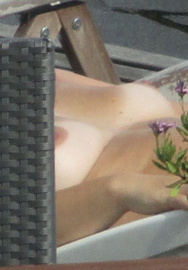 Free porn pics of oops, neighbours mature sunbathing naked tits!!! 16 of 17 pics