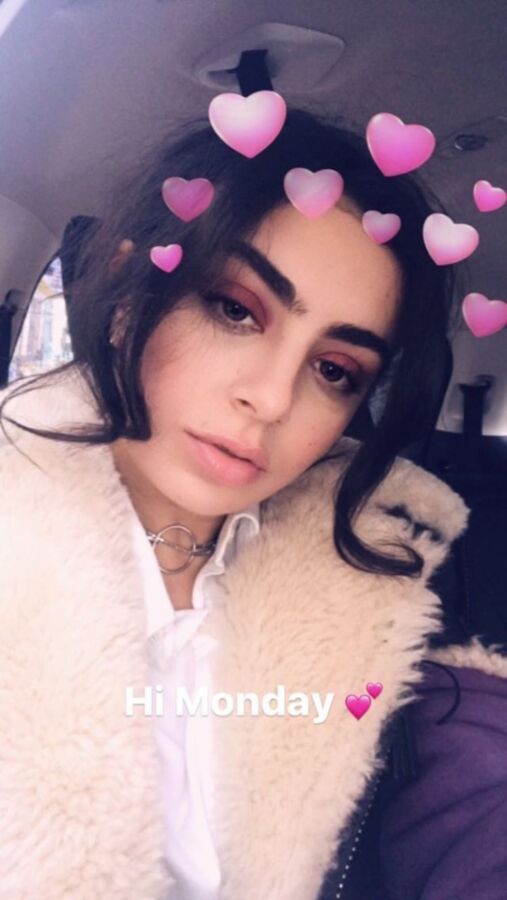 Free porn pics of Charli XCX Collection 11 of 50 pics
