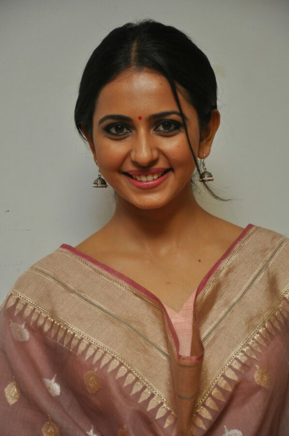 Free porn pics of rakul preet in indian attire 9 of 28 pics