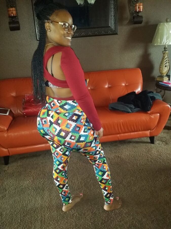 Free porn pics of Facebook ebony with huge ass (NN) 19 of 38 pics