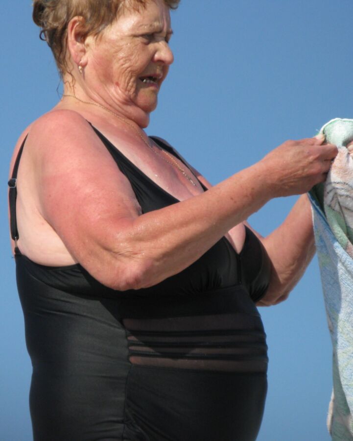 Free porn pics of nice granny on a beach 4 of 26 pics