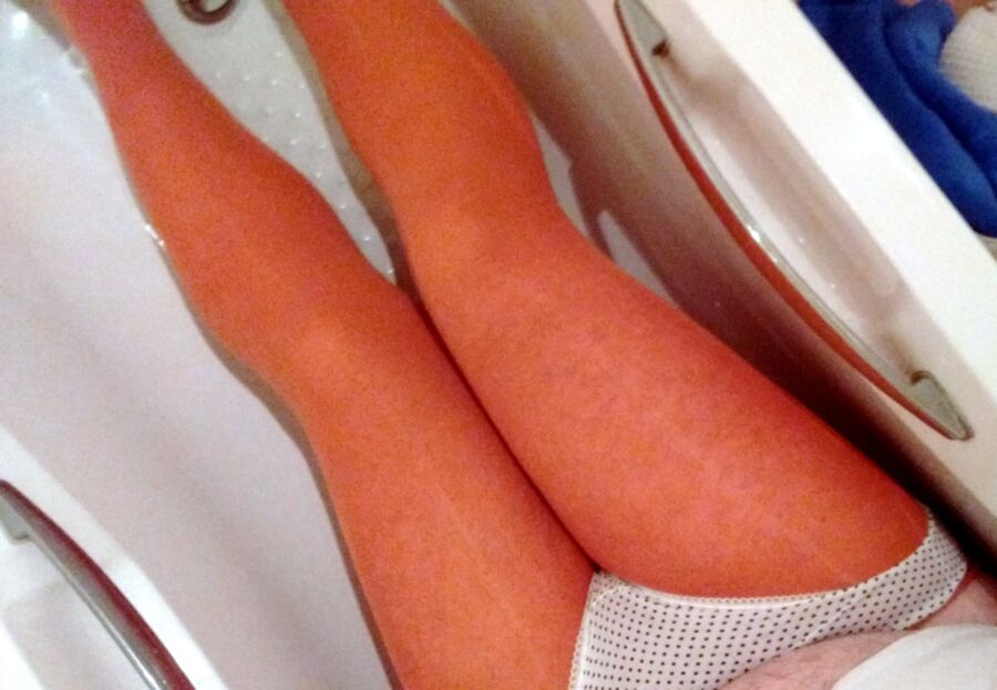 Free porn pics of Me in the bath wearing tights and panties 1 of 2 pics