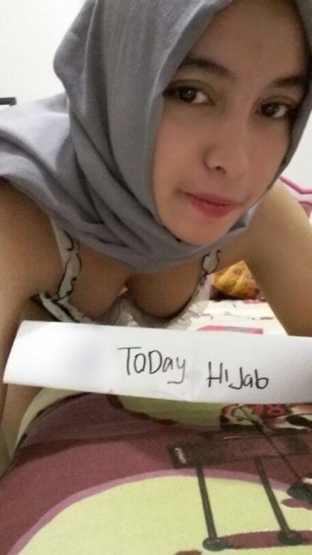 Free porn pics of Hijab Tits 2 of 5 pics