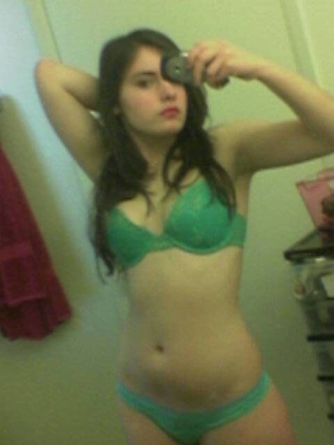 Free porn pics of Cute Teen Geri - Naughty Mirror Selfies 13 of 21 pics