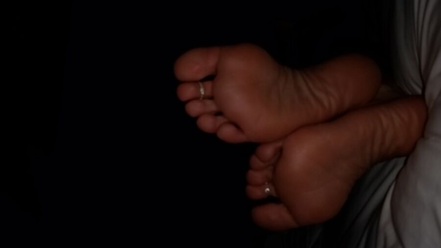 Free porn pics of Candid feet of GF 21 of 43 pics