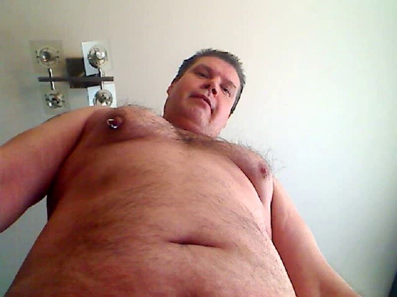 Free porn pics of older chubby gay man loves to show himself 2 of 11 pics