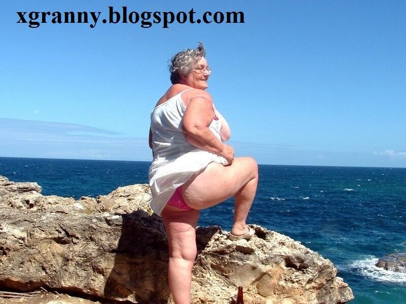 Free porn pics of Old fat grandma Libby 14 of 20 pics