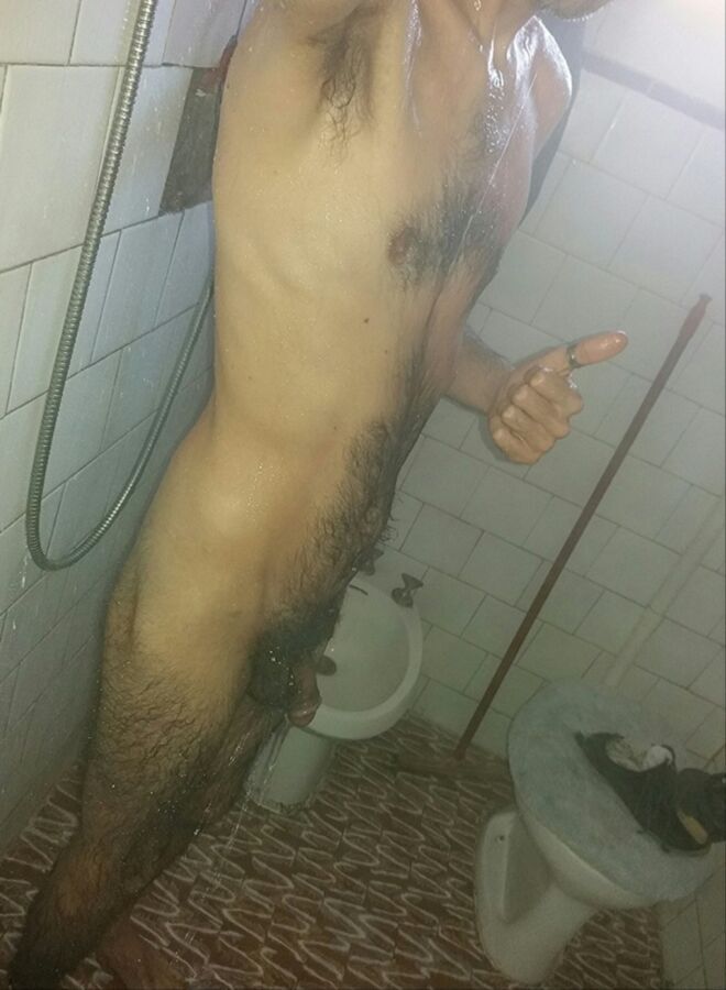 Free porn pics of Mostrando mi culo peludo en la ducha 6 of 41 pics