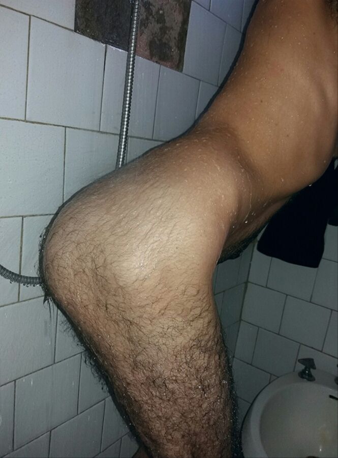 Free porn pics of Mostrando mi culo peludo en la ducha 17 of 41 pics