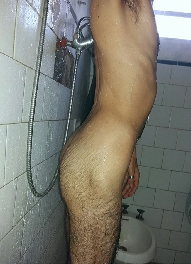 Free porn pics of Mostrando mi culo peludo en la ducha 12 of 41 pics