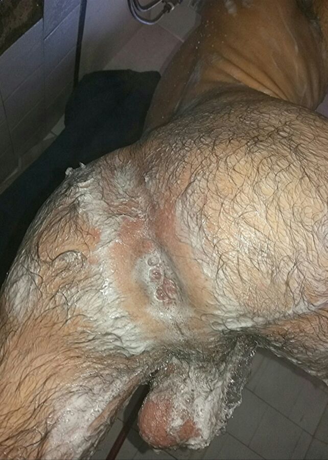 Free porn pics of Mostrando mi culo peludo en la ducha 22 of 41 pics