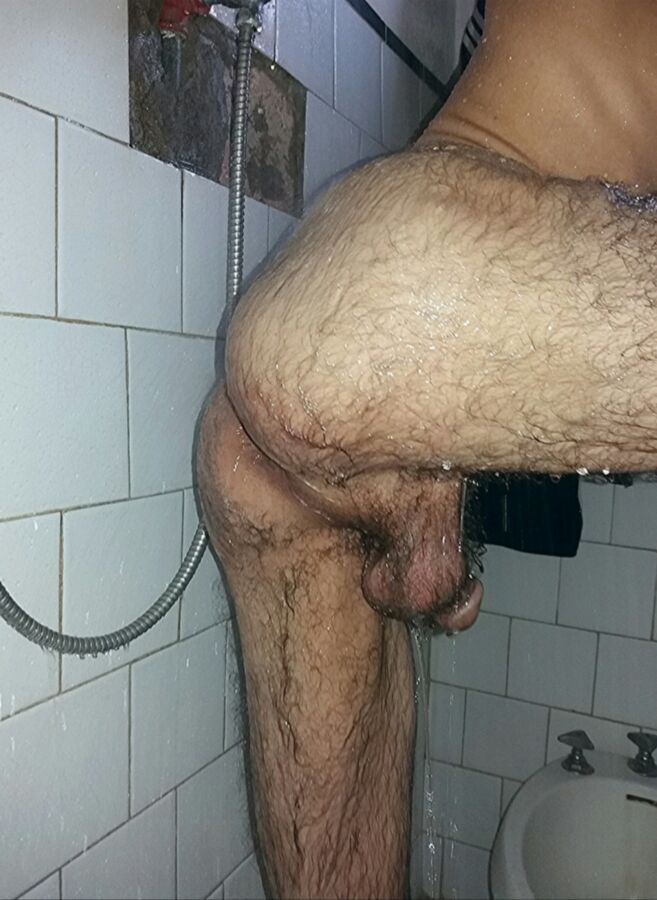 Free porn pics of Mostrando mi culo peludo en la ducha 18 of 41 pics