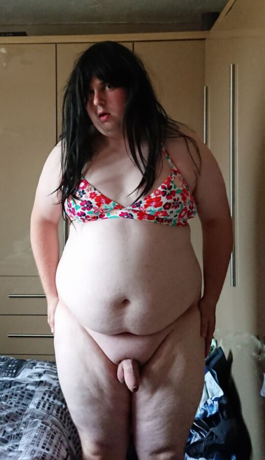 Messy cute sissy chubby