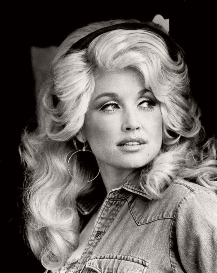 Free porn pics of Dolly Parton! One of my favorite beauties of all times! 21 of 82 pics