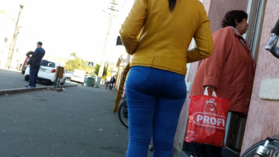 Free porn pics of Tight ass and pussy jeans  14 of 30 pics