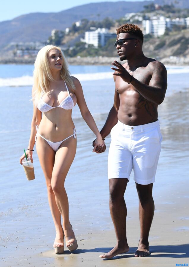Free porn pics of Courtney Stodden Sexy 11 of 33 pics