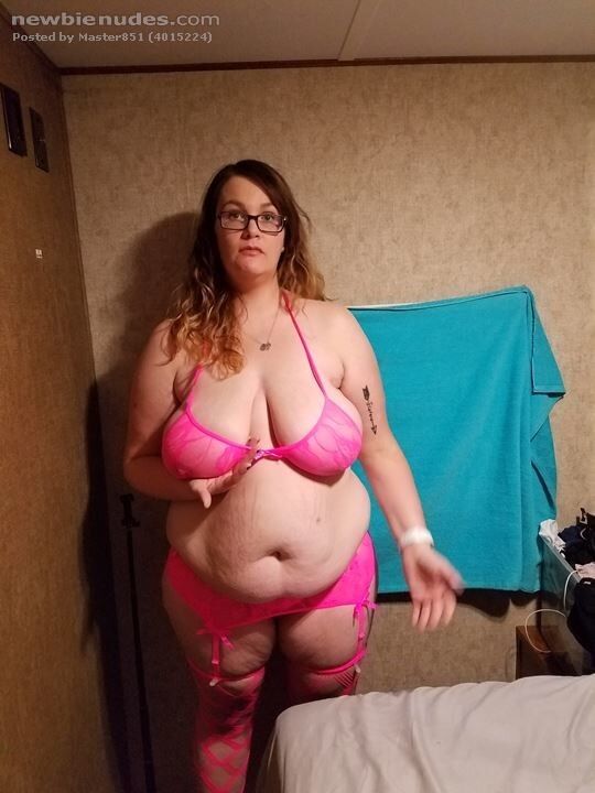 Free porn pics of What a belly on this SUPER hot bbw Thickness and GREAT 2 of 27 pics