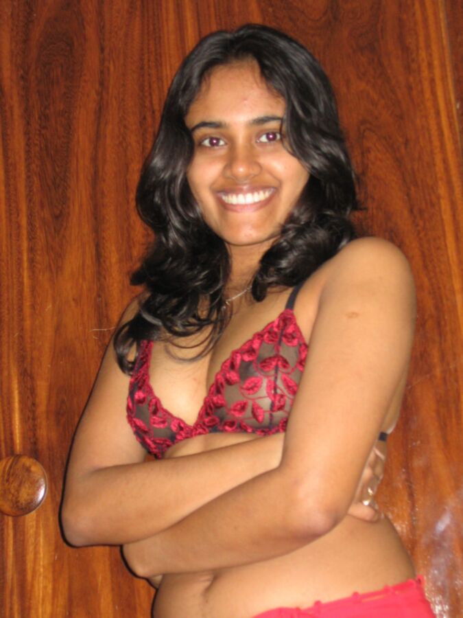 Free porn pics of Indian honeymoon nude 13 of 21 pics