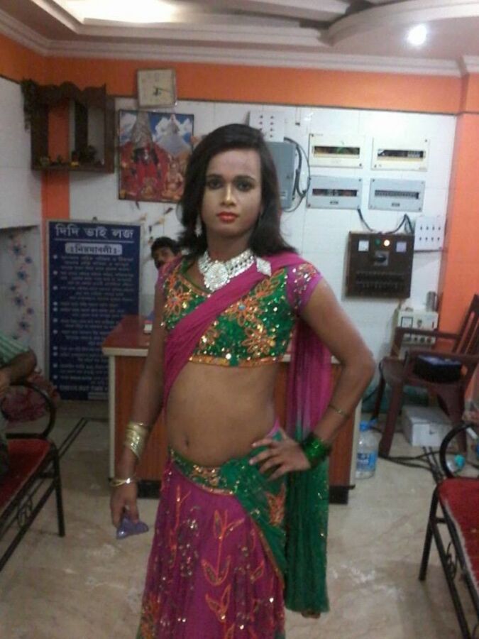 Free porn pics of Shirekha Banu (Dark-skinned Amateur Crossdresser) 20 of 67 pics