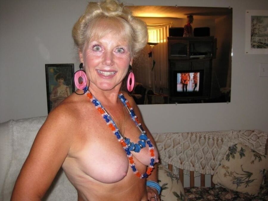 Free porn pics of Super Hot Grannie 6 of 28 pics