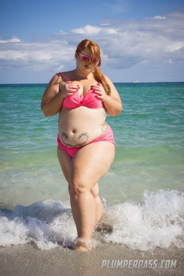 Free porn pics of Tiffany Star - pink bikini at the beach 7 of 68 pics