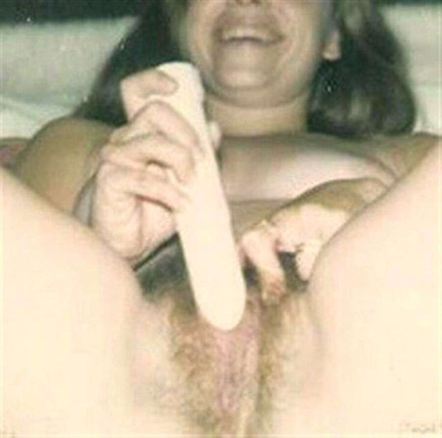 Free porn pics of Vintage hairy lady showing us her pussy 18 of 26 pics