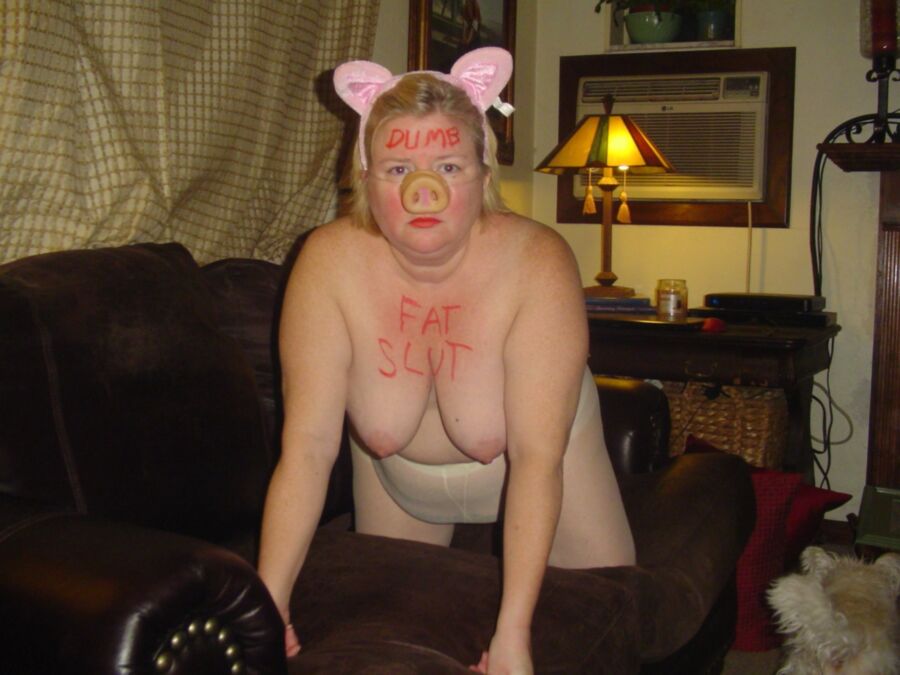 Free porn pics of pig humiliation 5 of 28 pics