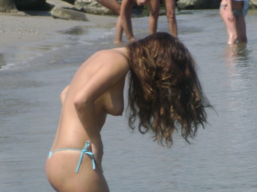 Free porn pics of Girl at costinesti beach 15 of 17 pics