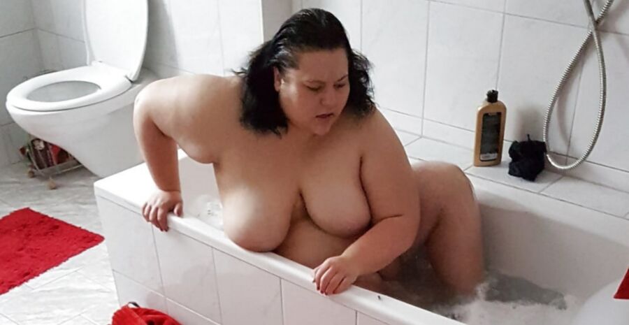 Free porn pics of Fat Pig Slut Melanie Shower 10 of 13 pics