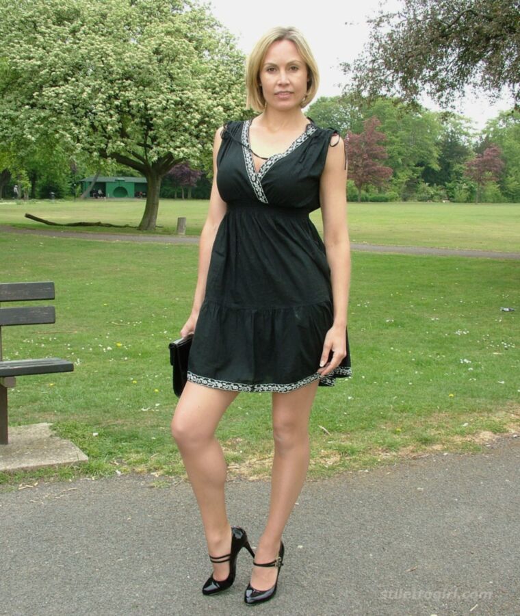 Free porn pics of non nude milf outdoors in heels 4 of 29 pics