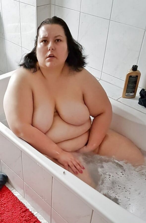Free porn pics of Fat Pig Slut Melanie Shower 8 of 13 pics
