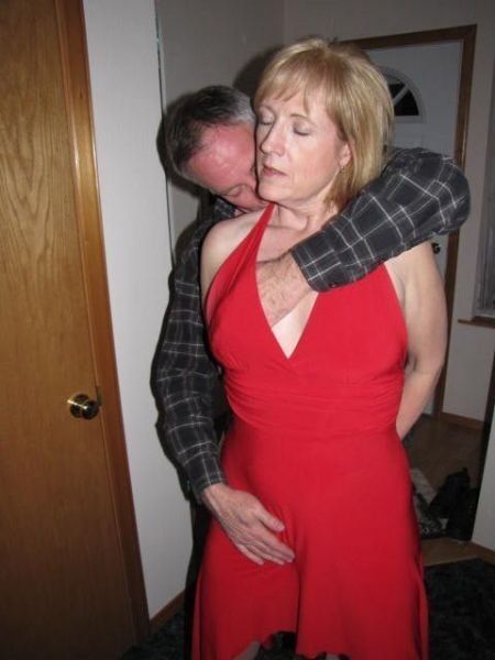 Free porn pics of your wife plays nicely with strangers 18 of 69 pics