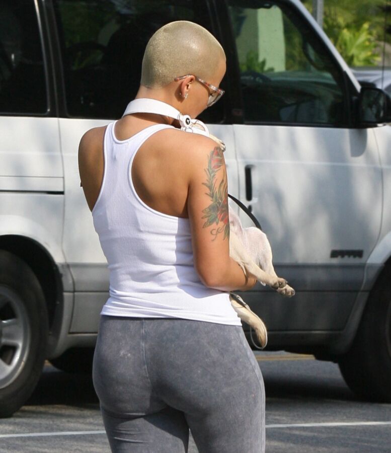 Free porn pics of Amber Rose in Tight Pants 18 of 18 pics
