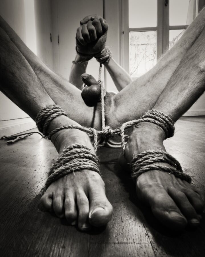 Free porn pics of male bdsm and foot bondage 1 of 10 pics