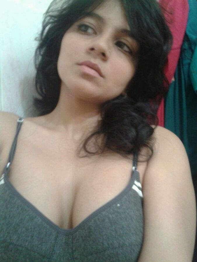 Free porn pics of Sathiya 23 of 24 pics