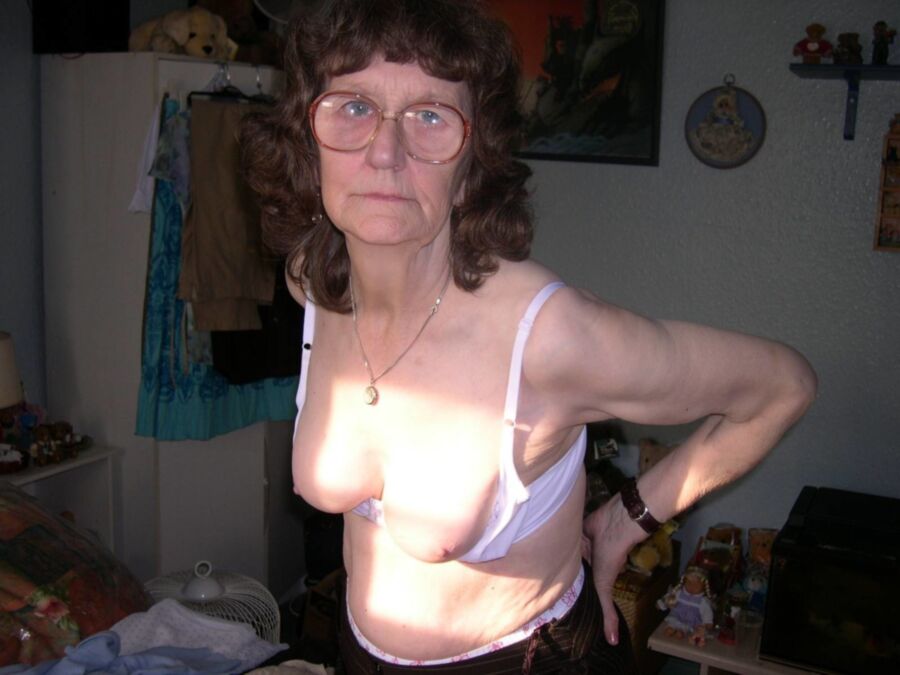 Free porn pics of UK Granny Jenny 3 of 67 pics