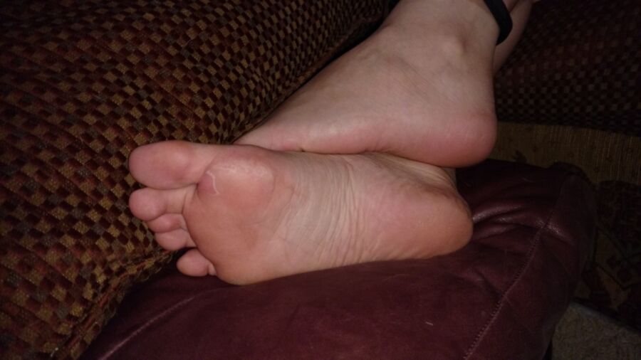 Free porn pics of Wife feet and cumshot 8 of 29 pics