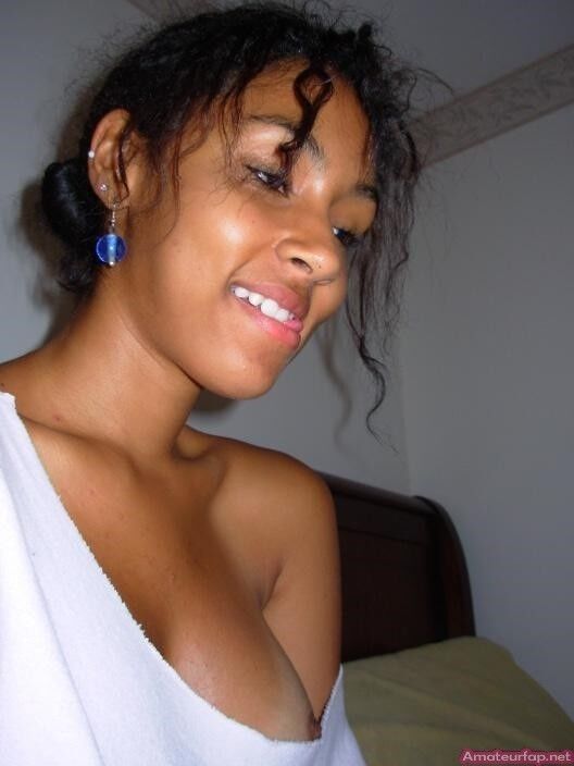 Free porn pics of Sexy Black Girl With A Great Body And Sweet Sweet Tits 18 of 46 pics