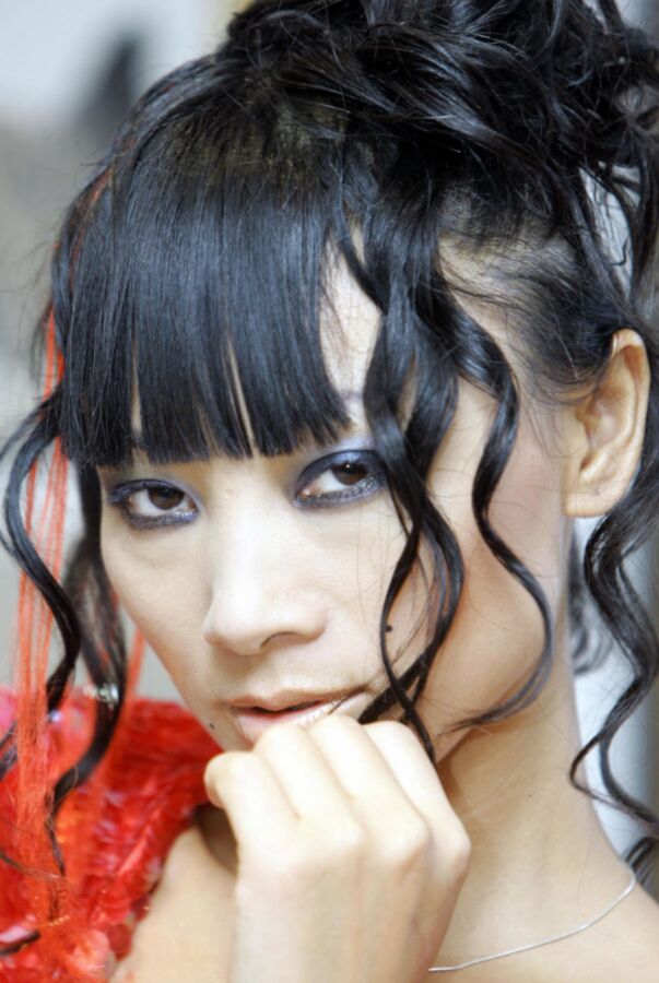 Free porn pics of Bai Ling - American actress of Chinese descent 1 of 367 pics