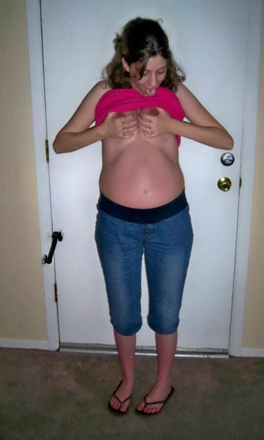 Free porn pics of private pics  of great pregnant teen 17 of 64 pics